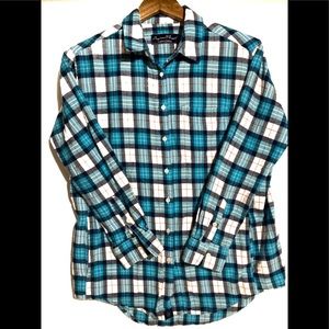 Lauren James plaid flannel with pockets Medium
